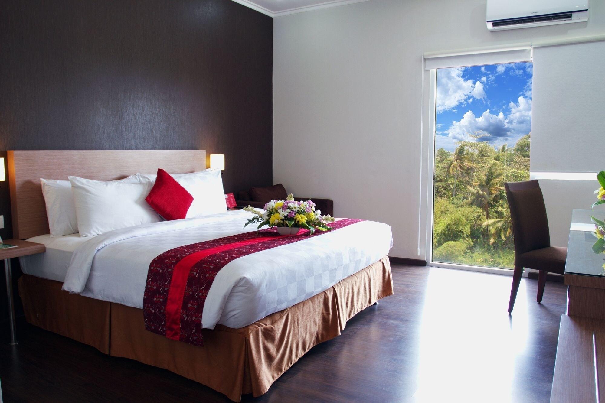 @Hom Premiere Cilacap Εξωτερικό φωτογραφία