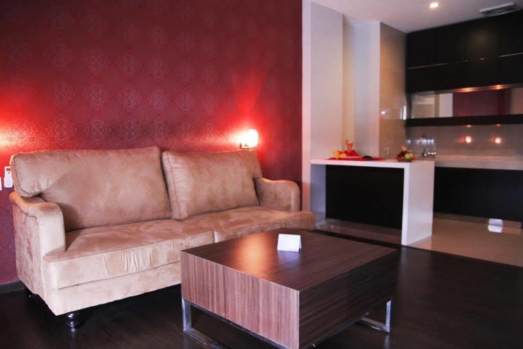 @Hom Premiere Cilacap Εξωτερικό φωτογραφία