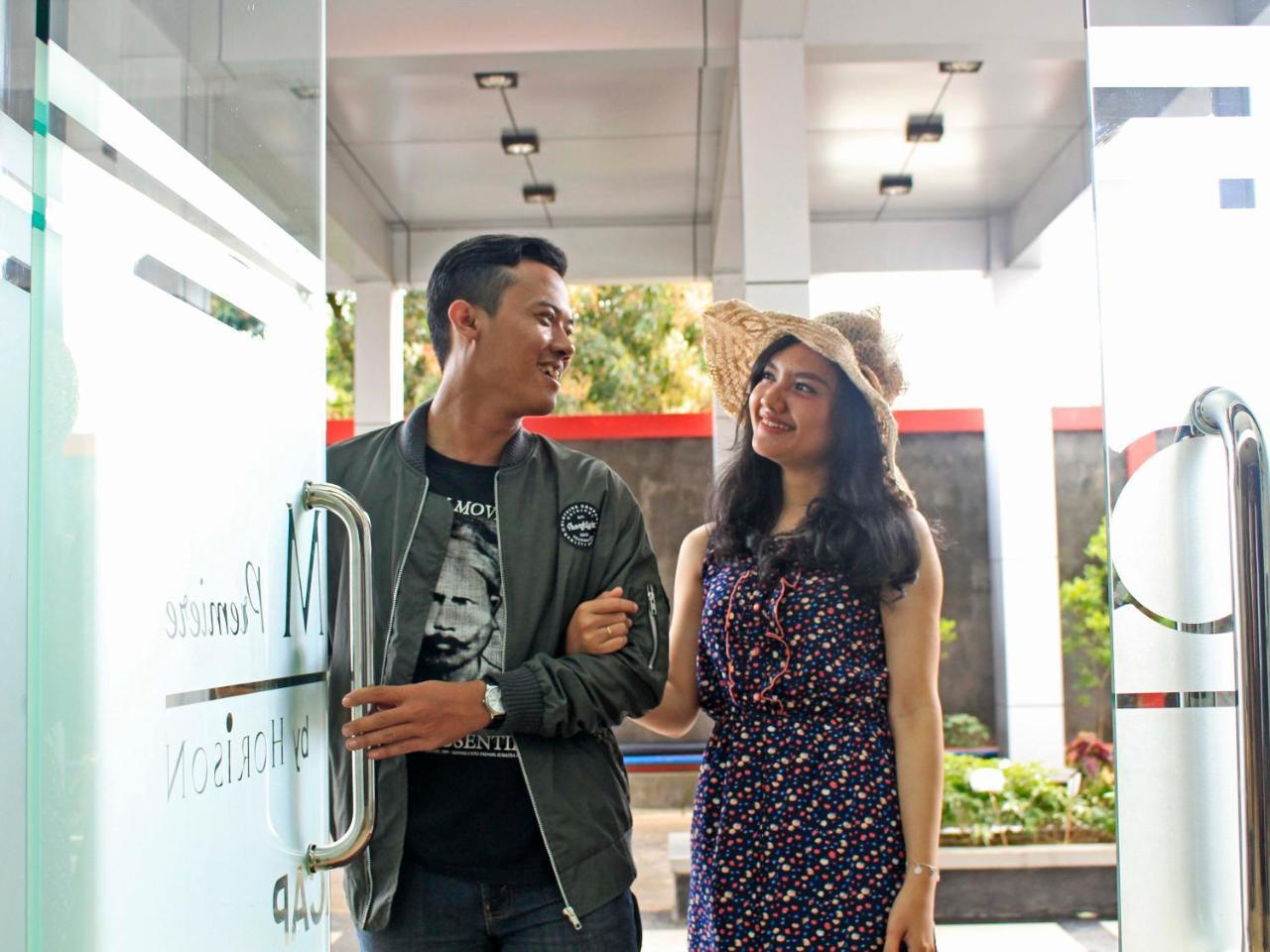 @Hom Premiere Cilacap Εξωτερικό φωτογραφία